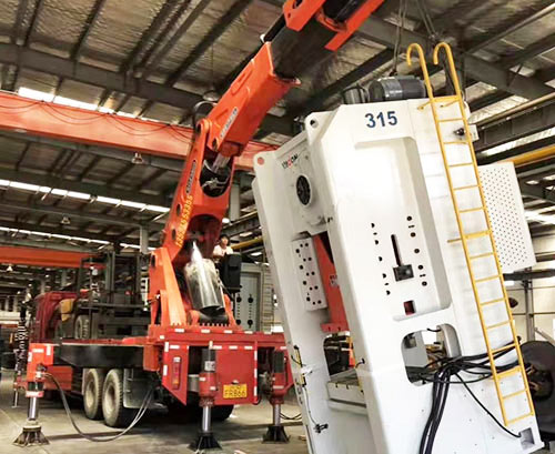 宜丰县提升工作效率，选择优质折臂吊租赁服务